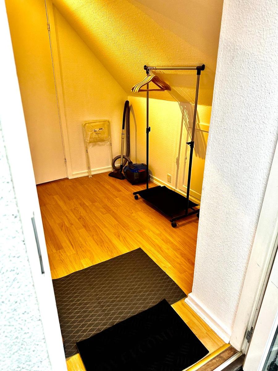 Suitetrails - Cozy one bedroom apartment near the sea