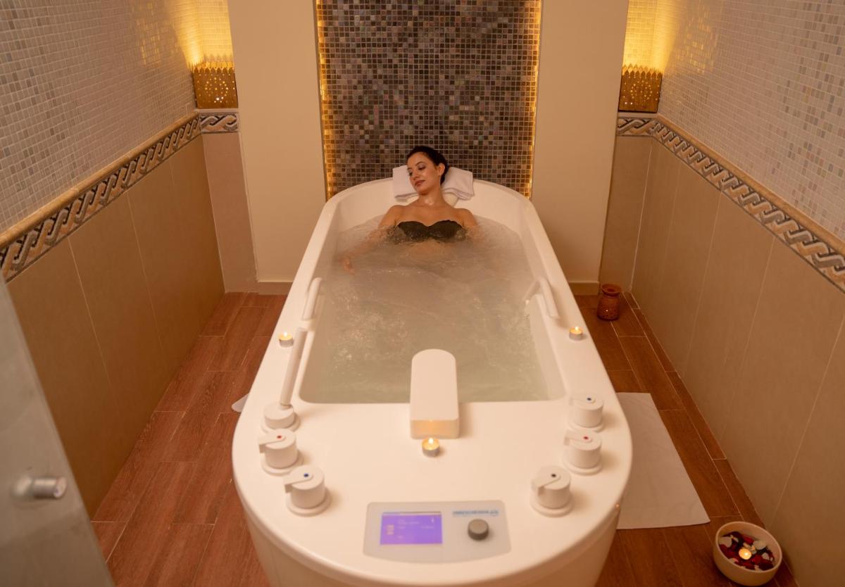 Royal Tulip Korbous Bay Thalasso & Springs - Housity