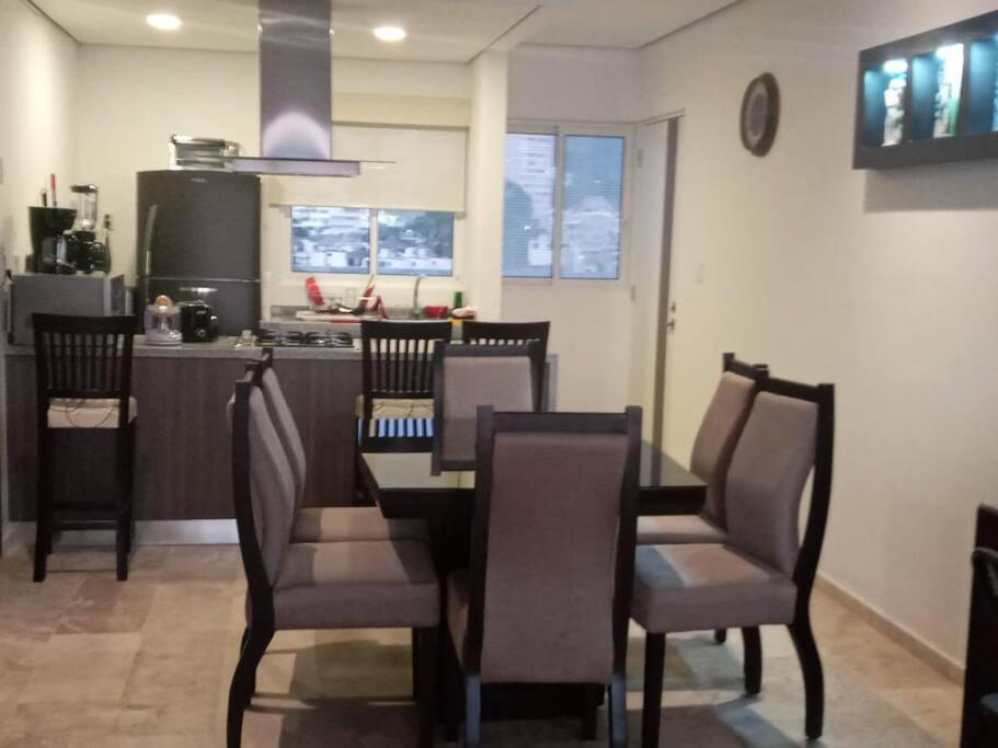 Departamento en Acapulco con inmejorable vista - Housity