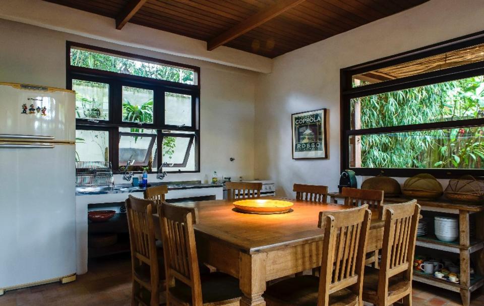 Suitetrails - The Rainforest Beach House - 200m from beach