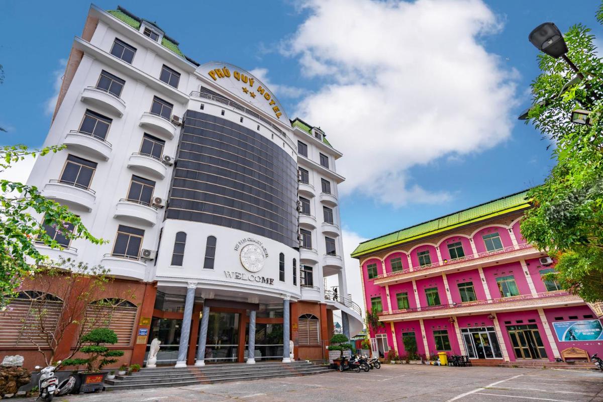 PHÚ QUÝ HOTEL near ĐÔNG KINH MARKET - Hizvo