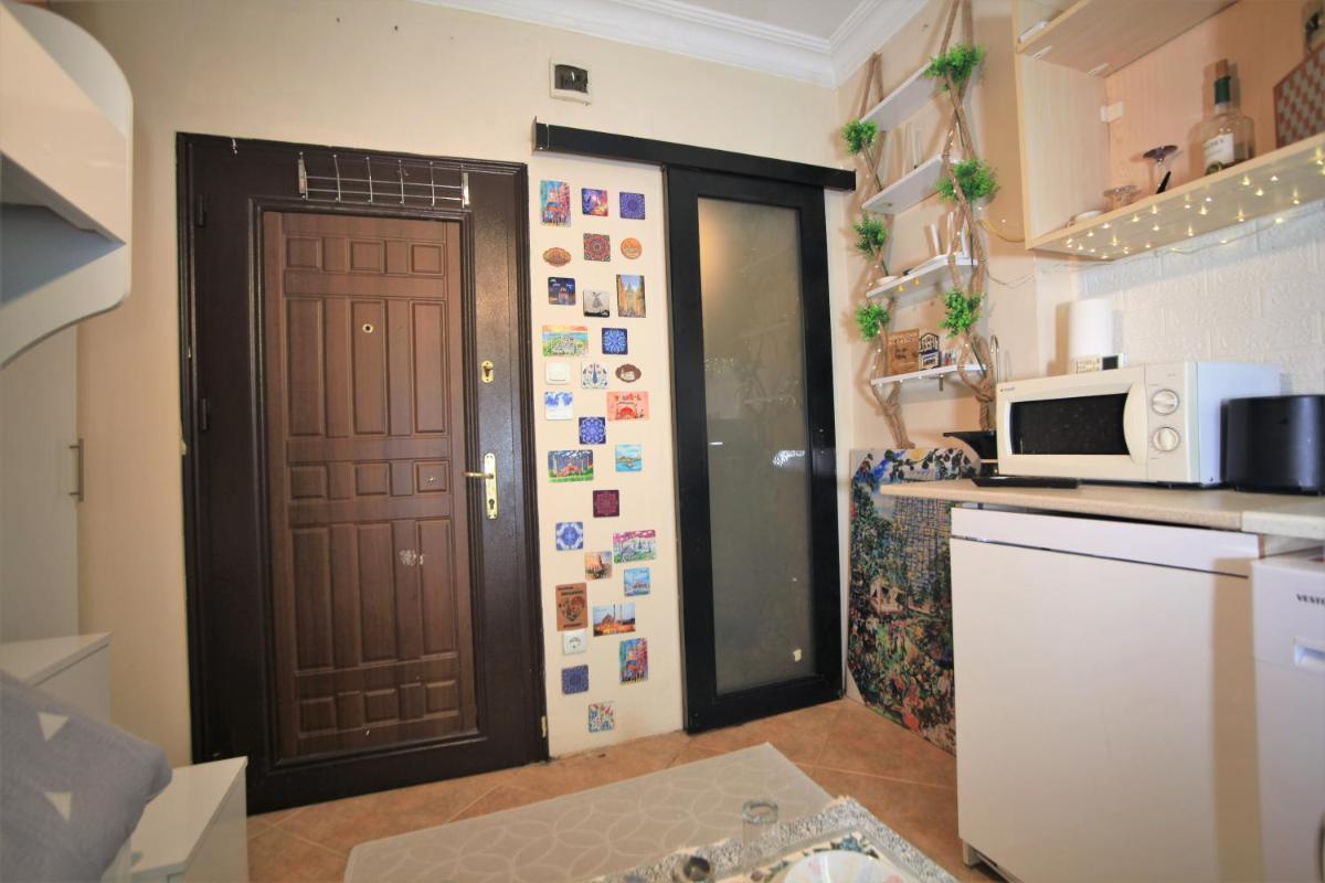 Suitetrails - Private Room in heart of Taksim square 2