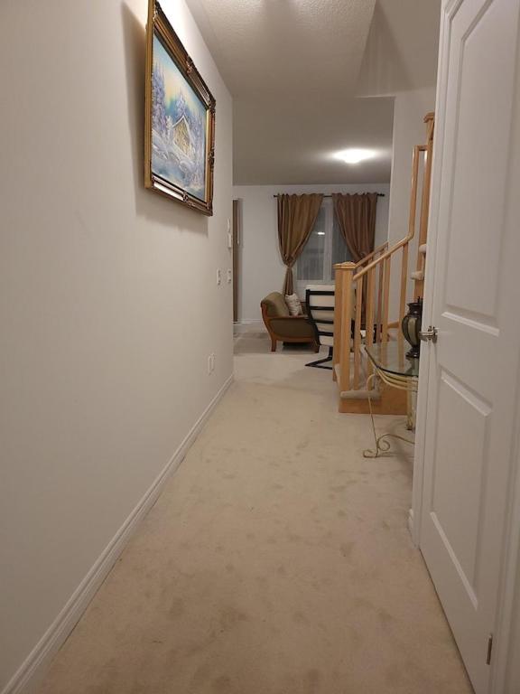 Elora Fergus 4 Bedroom Vacation Home - Housity