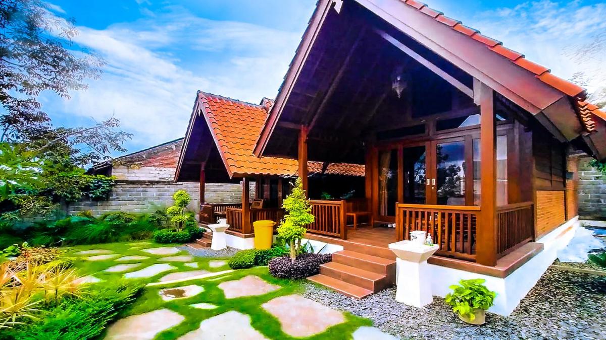 Andung Andung Villa and Resto - Hizvo