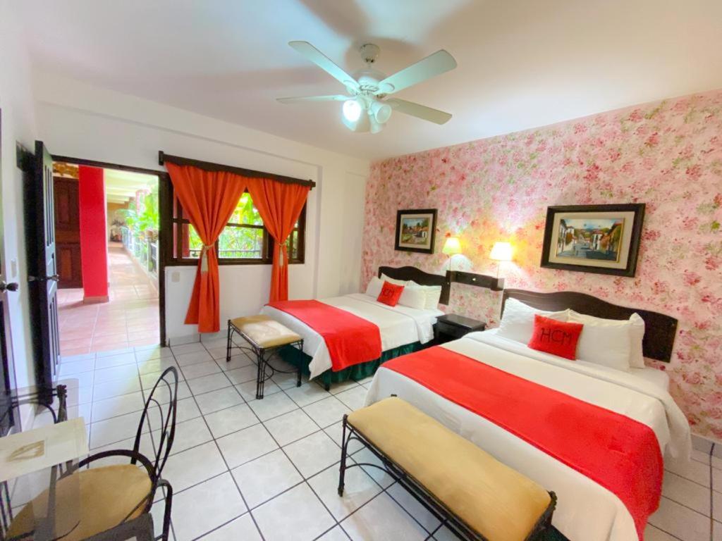 Hotel Camino Maya - Housity