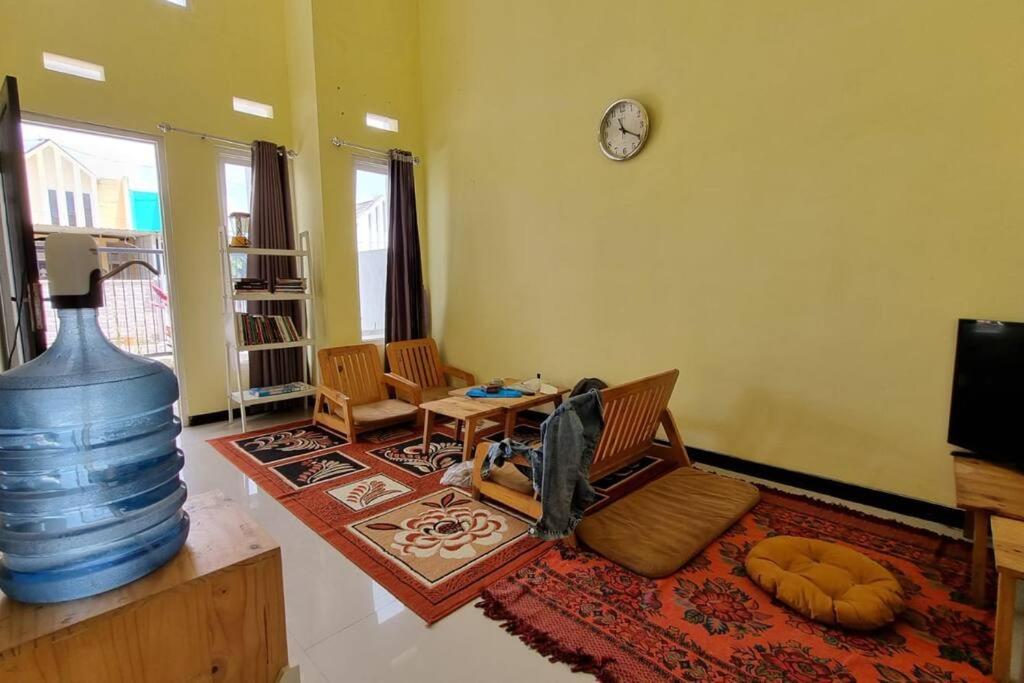 Suitetrails - MP Homestay Wijaya Kusuma C13