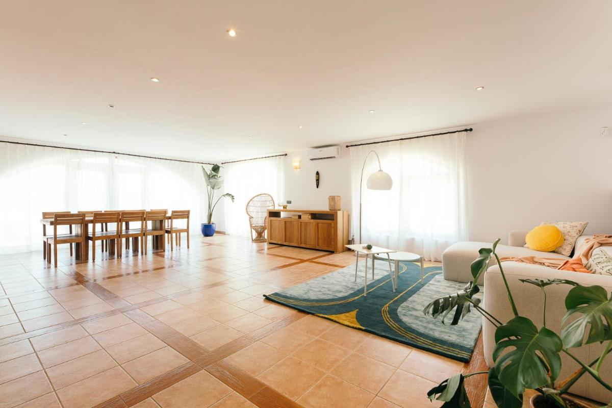 Suitetrails - All Inclusive Luxurious CoLiving La Kookaburra