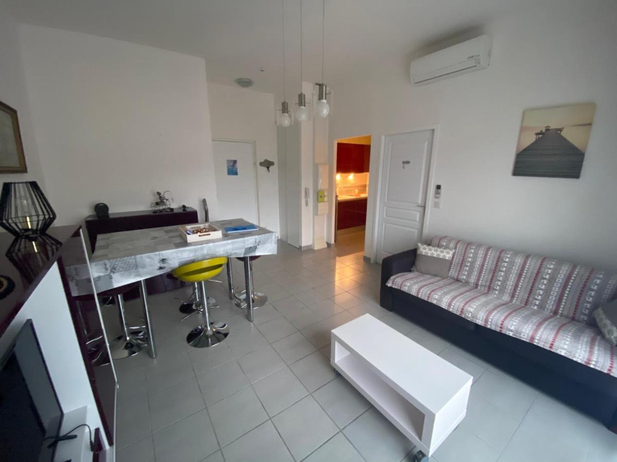 Superbe appartement dans résidence avec piscine - Housity