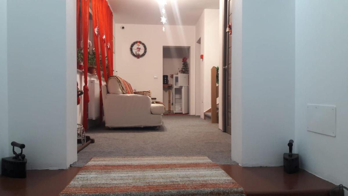 La Myky - Housity