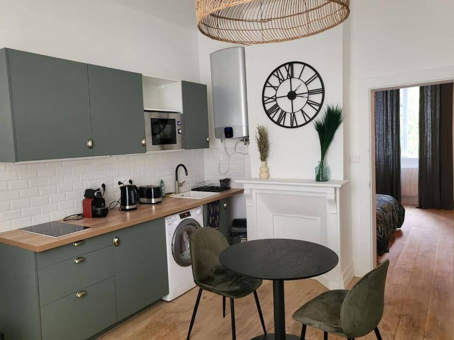 Suitetrails - Superbe appartement calme et spacieux-proche centre ville