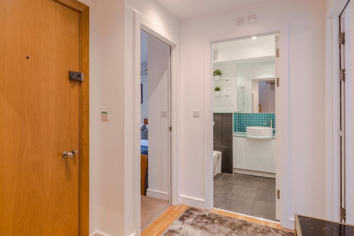 Penthouse Kings Cross - Housity