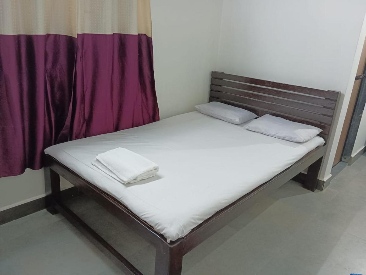 Mhatre Cottage Alibag Mani - Housity