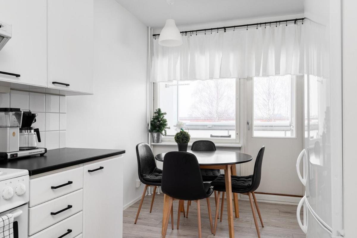 Suitetrails - Fresh 2BR-apartment with FREE parking