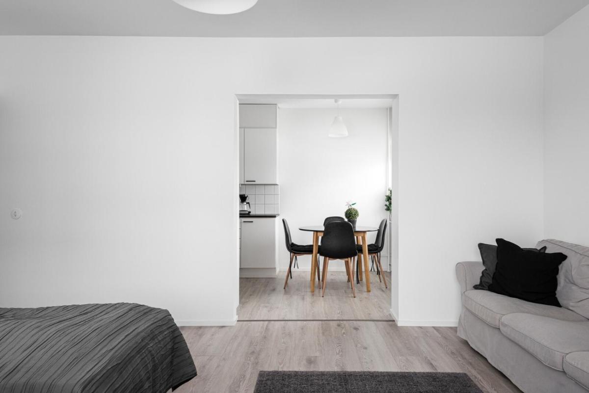 Suitetrails - Fresh 2BR-apartment with FREE parking