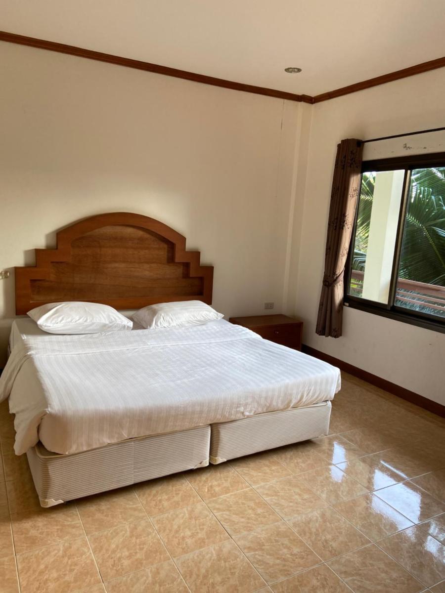 Suitetrails - Baan srinimit Apartment