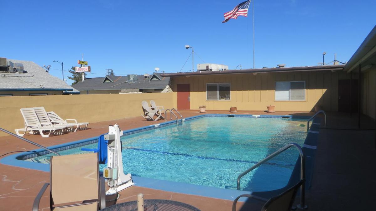 Hotel Salina Beaumont CA - Housity