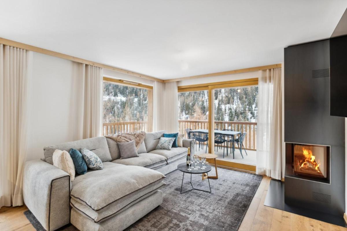 Chalet Les Rahâs by Mrs Miggins - Housity