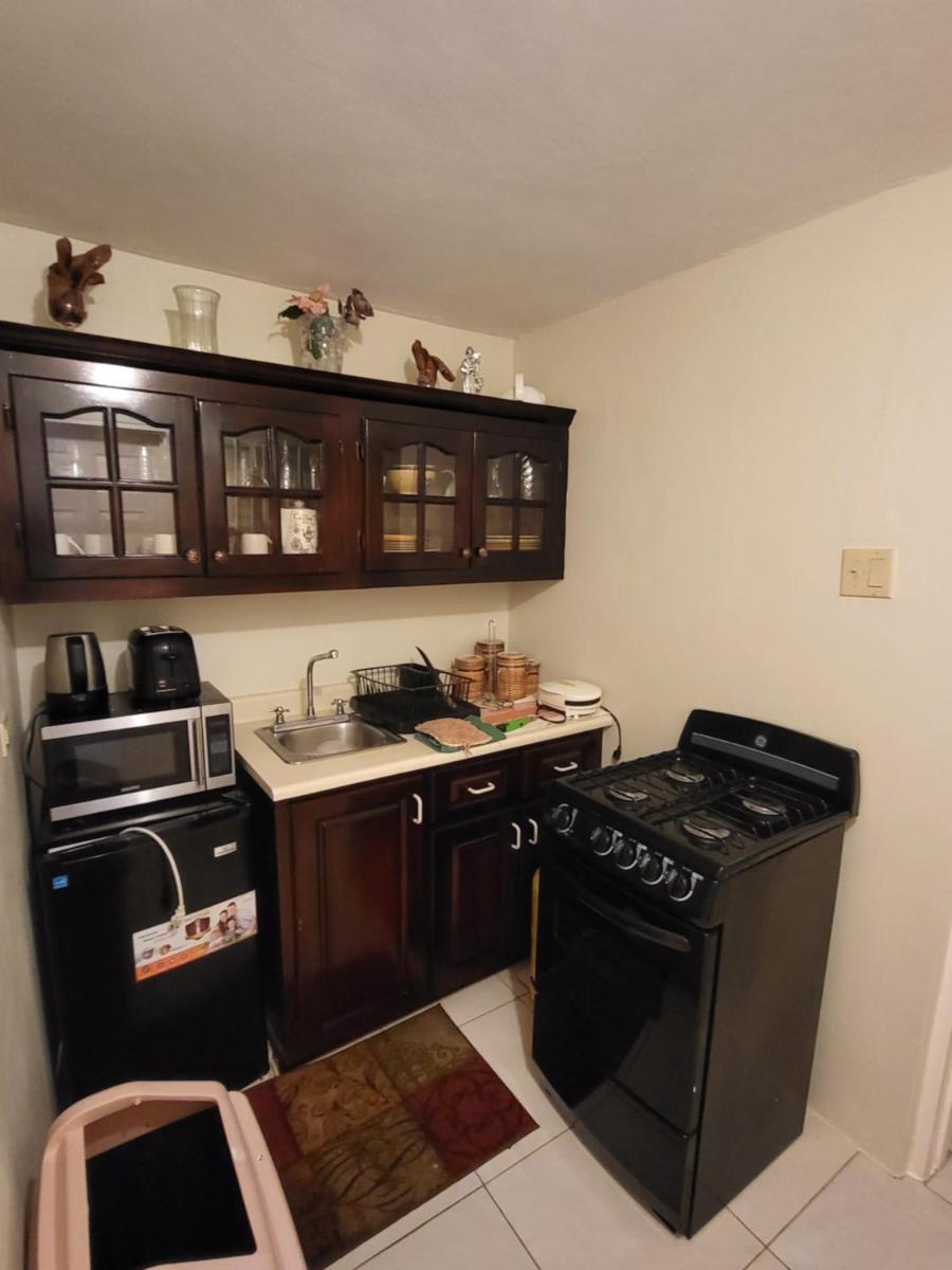 Eve's Rockaway Villa - Housity