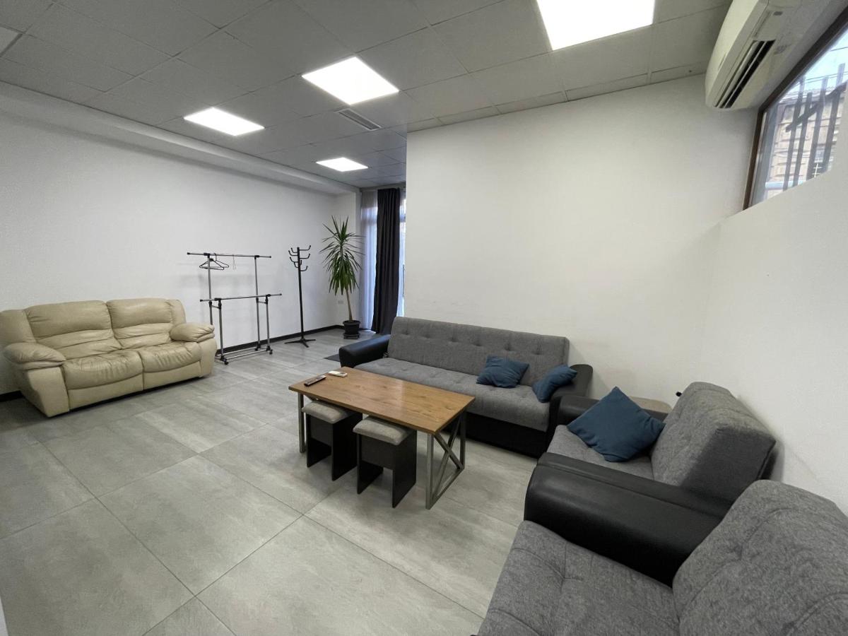 Suitetrails - Luxe Apartment