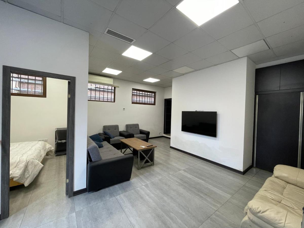 Suitetrails - Luxe Apartment
