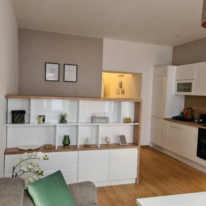 Suitetrails - New Design Studio-Vienna
