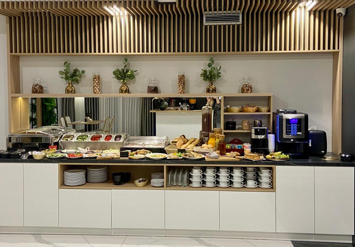 Hotel Sebory - Housity