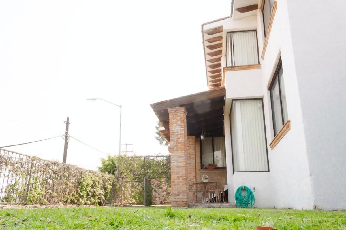 Casa Vista Bonita - Housity