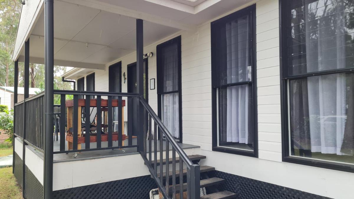 Suitetrails - Cheerful 3 bedroom home in peaceful bush setting