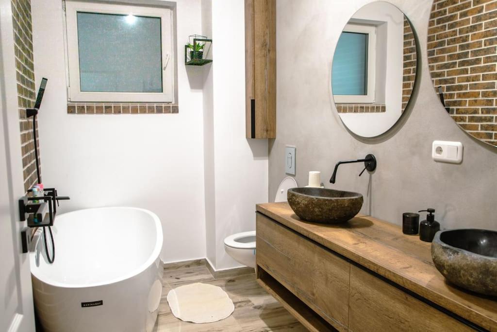 Suitetrails - Cozy Apartment