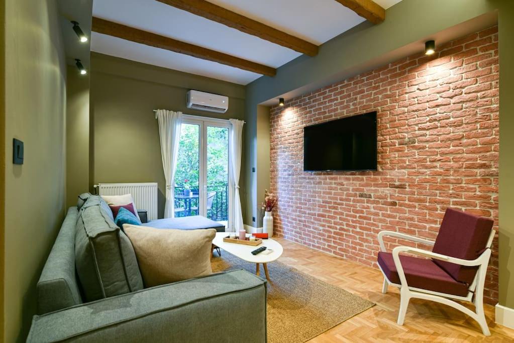 Suitetrails - NewVintage Apartment