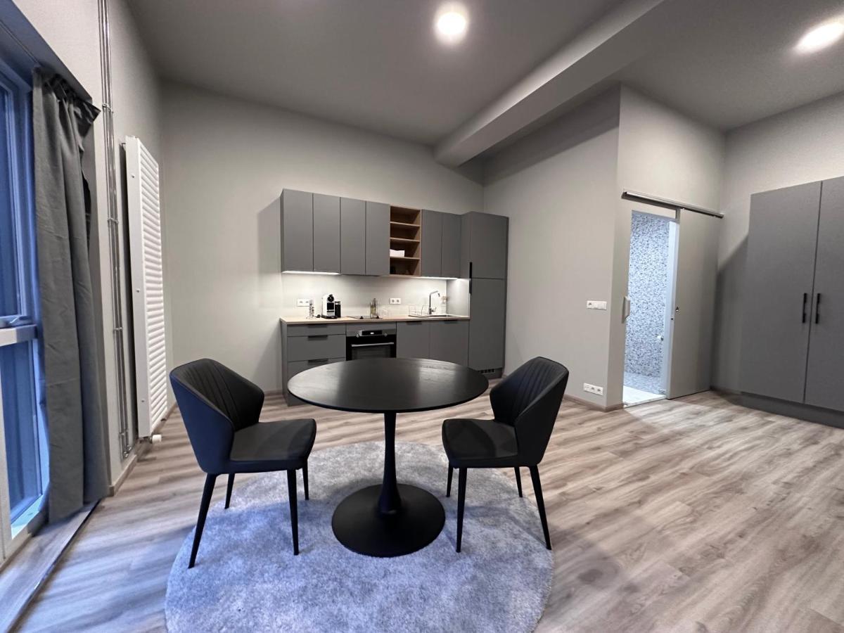 HH Apartments - Hizvo