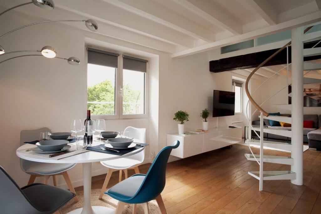 Duplex de charme avec terrasse aux portes de Paris - Housity