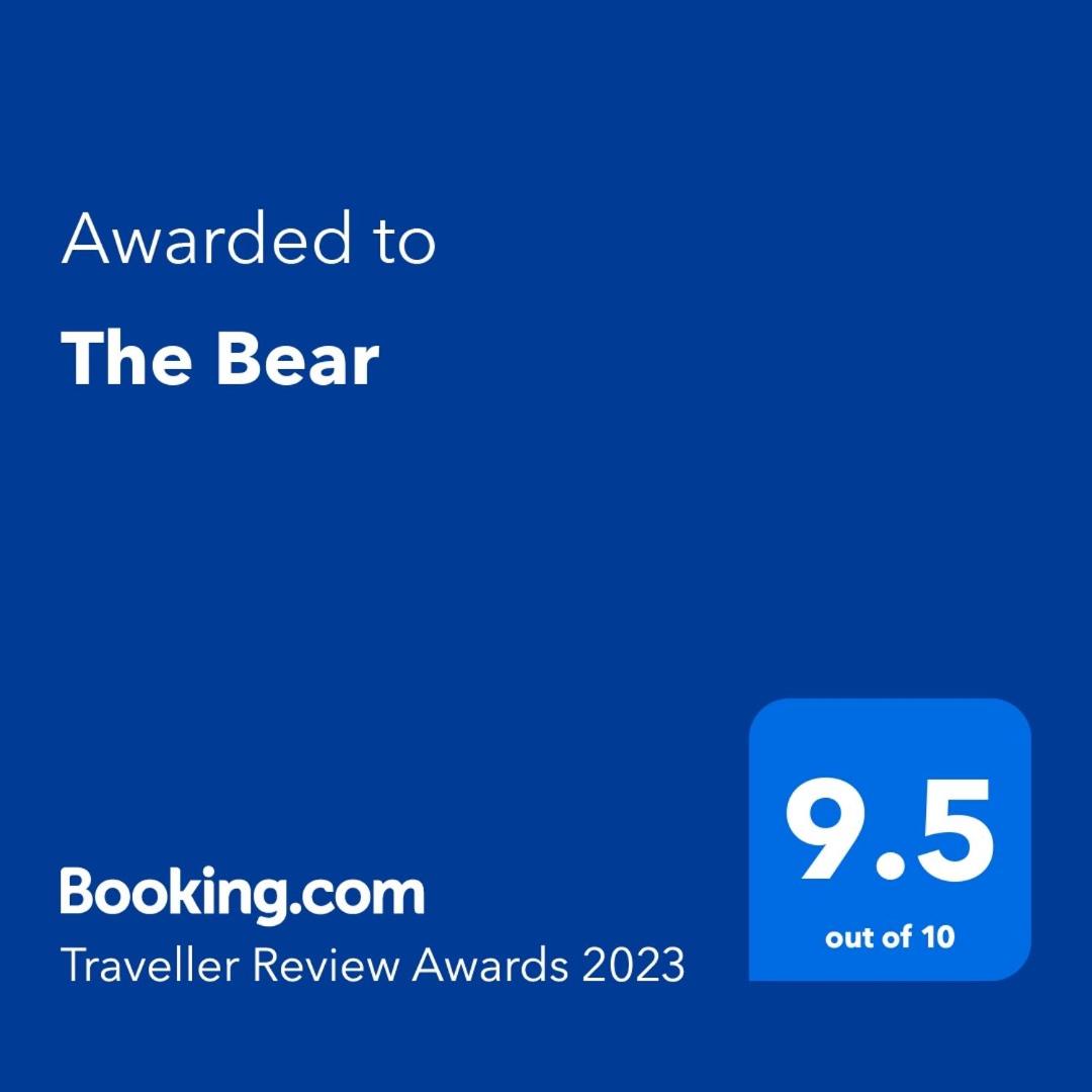 The Bear - Housity