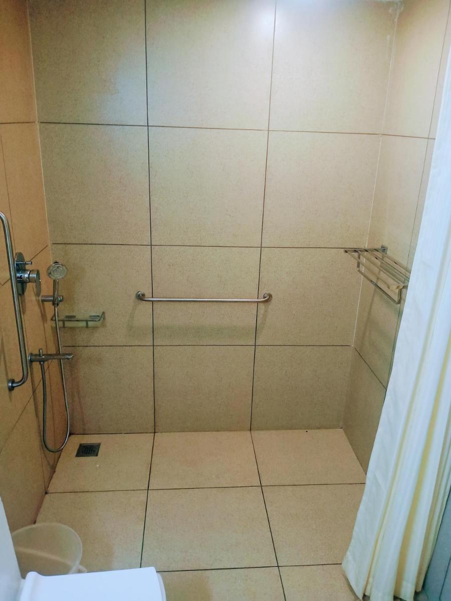 Pearlspot Hotel - Housity
