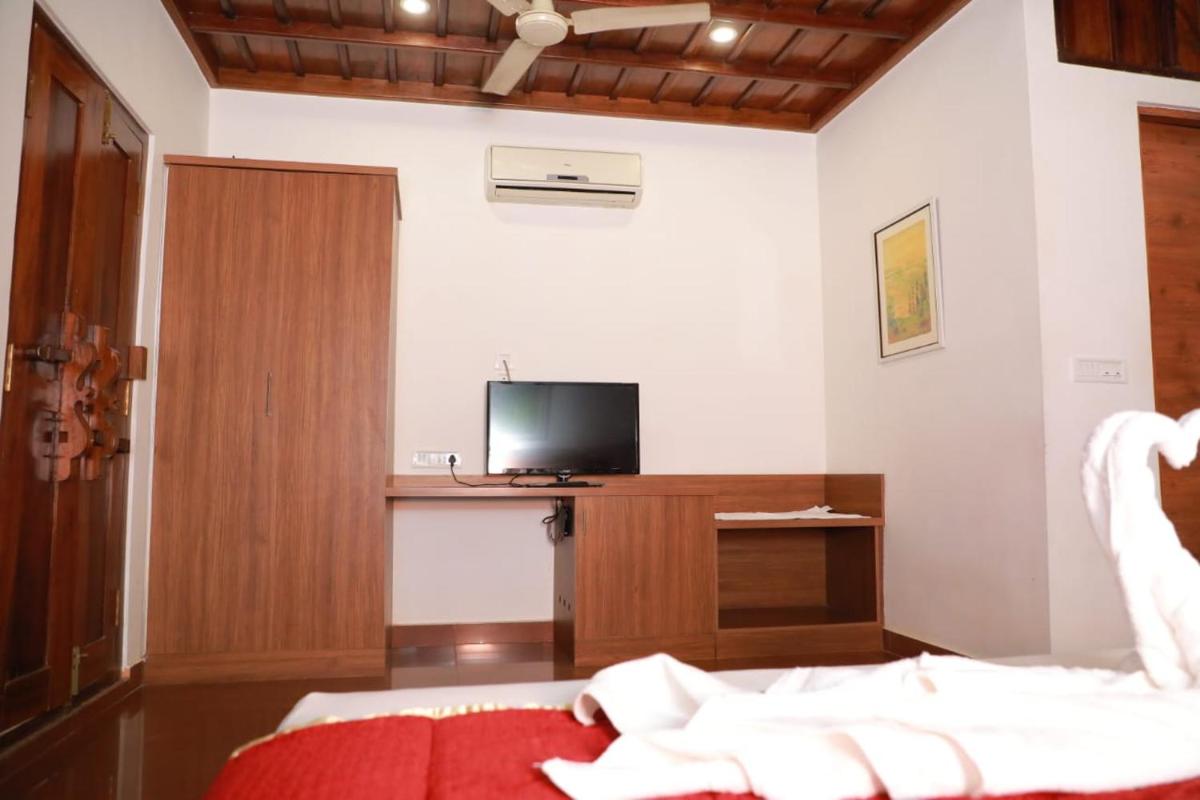 Pearlspot Hotel - Housity