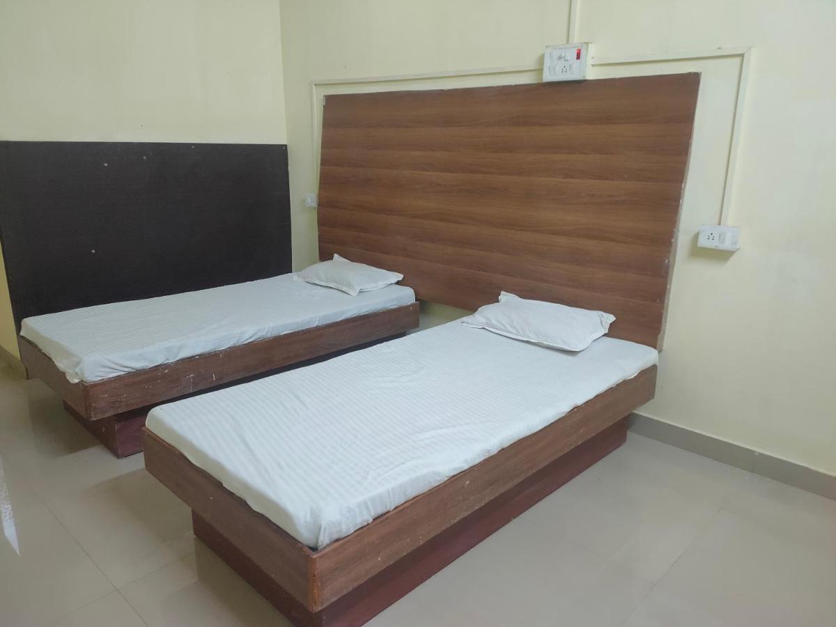 Taj House Home Stay - Housity