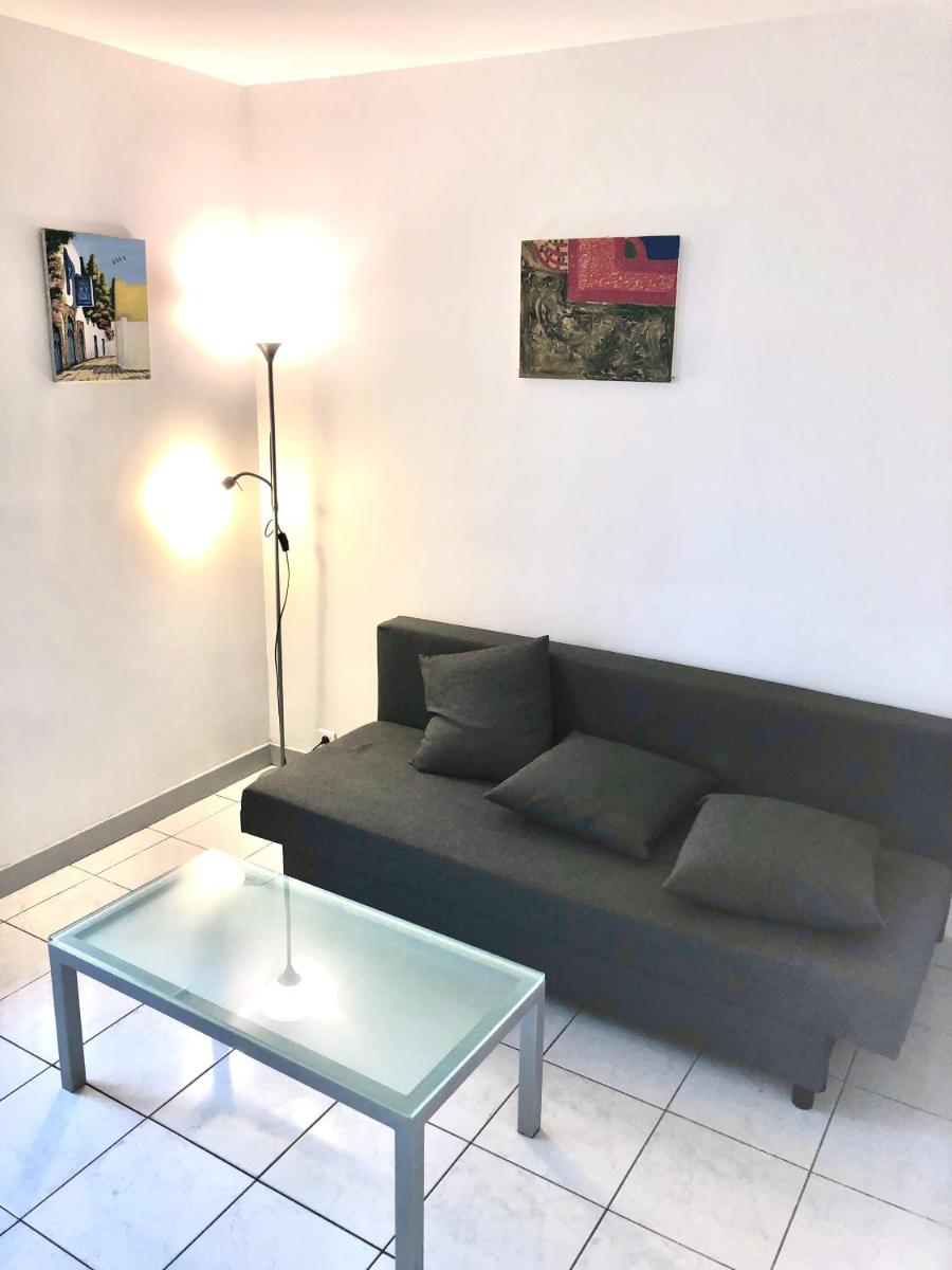 Studio Apartment near to Paris - Housity