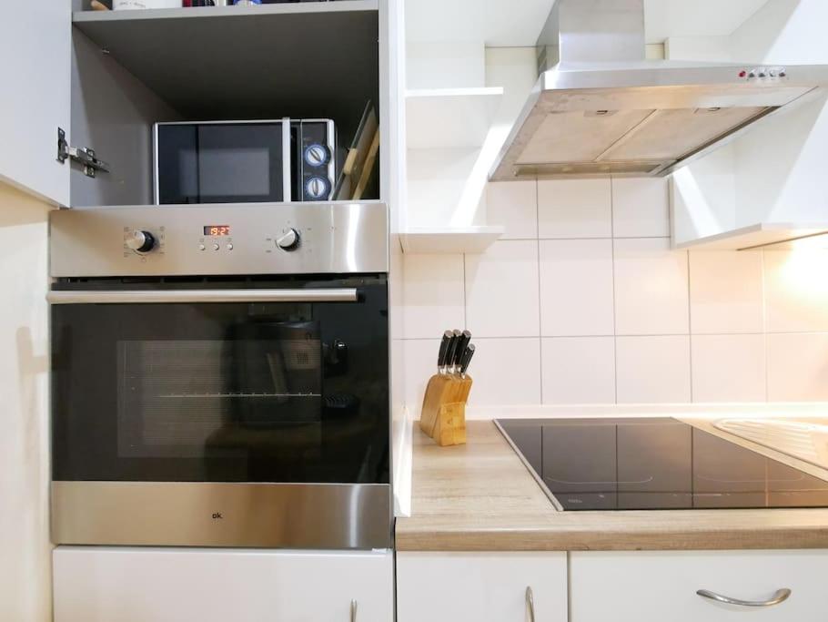 Suitetrails - 61 m2 Erdgeschosswohnung mit eigenem Parkplatz vorm Haus