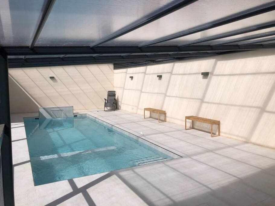 Alojamiento El Pez Casa con piscina climatizada - Housity