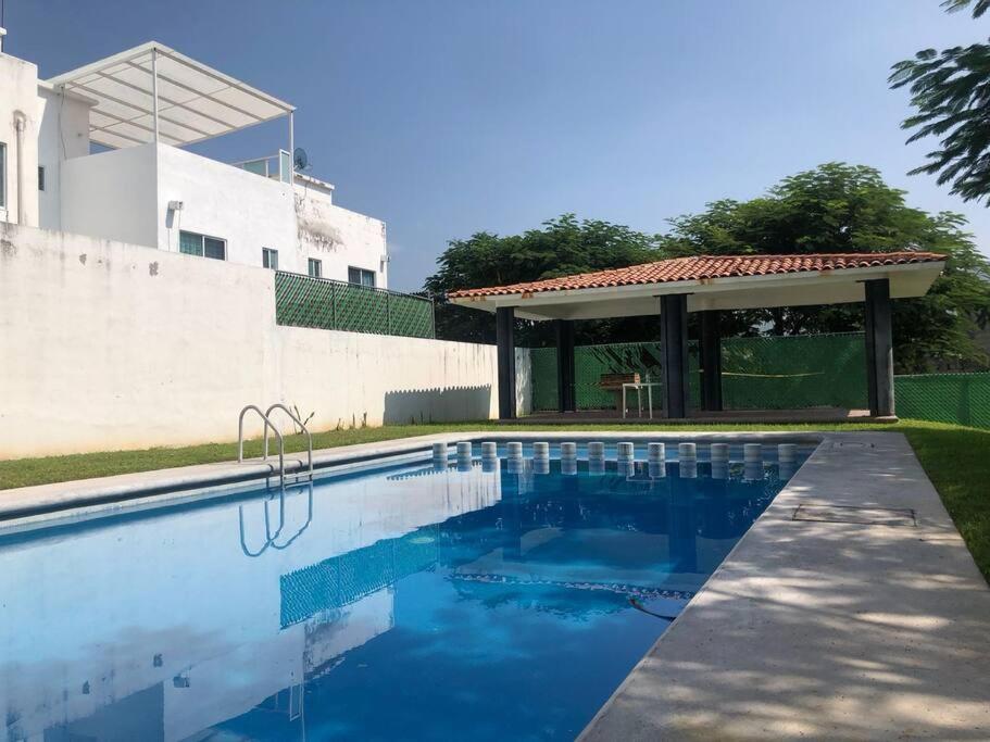 Roof Garden y Jacuzzi Privado en Tequesquitengo - Housity