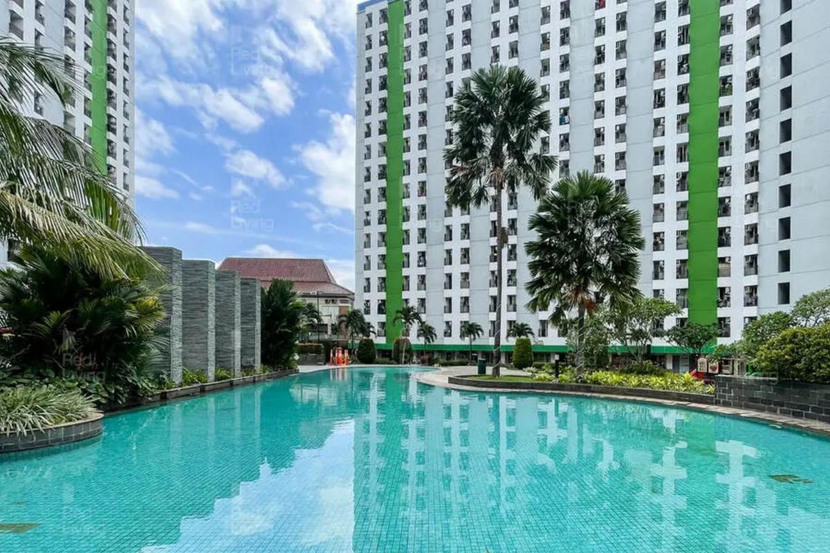 Suitetrails - RedLiving Apartemen Green Lake View Ciputat - Pelangi Rooms 3 Tower E