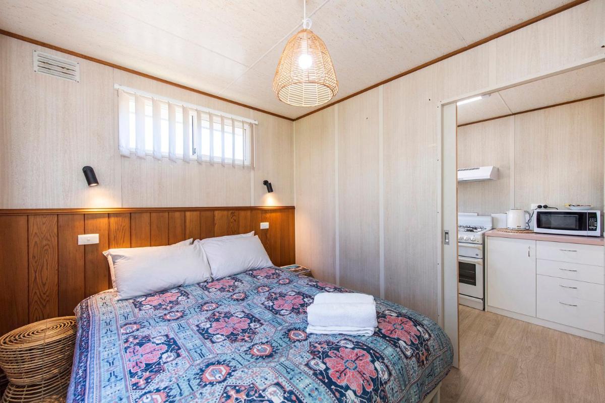 Getaway to Cabin 49 - Housity