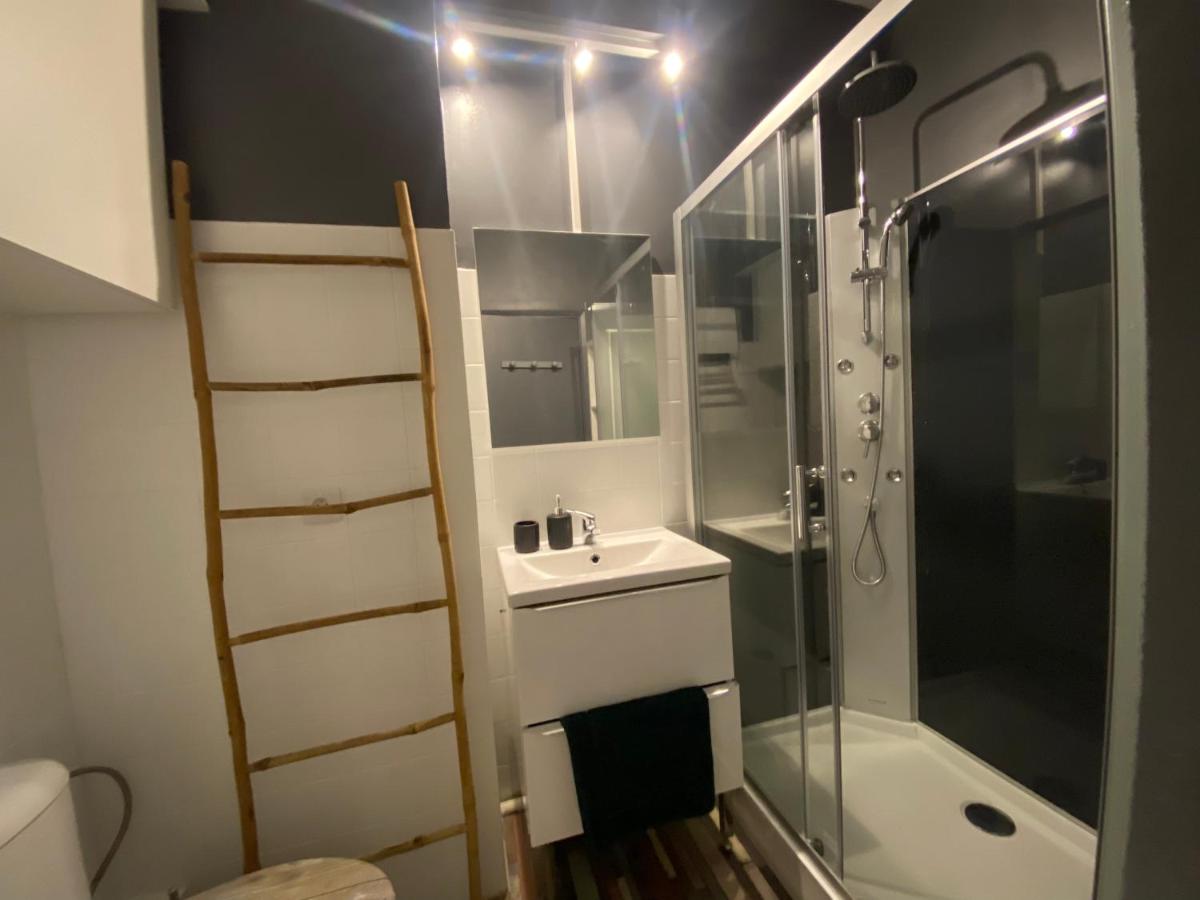 Suitetrails - Residence Santa Lucia, studio avec piscine , vue mer et pied dans l'eau , Moriani-Plage
