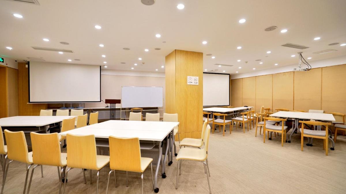 JI Hotel Nanjing Hongqiao Zhongshan North Road - Housity