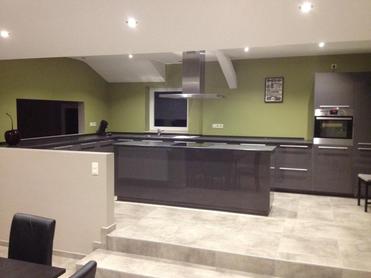 Suitetrails - Le Fenil Holiday Home