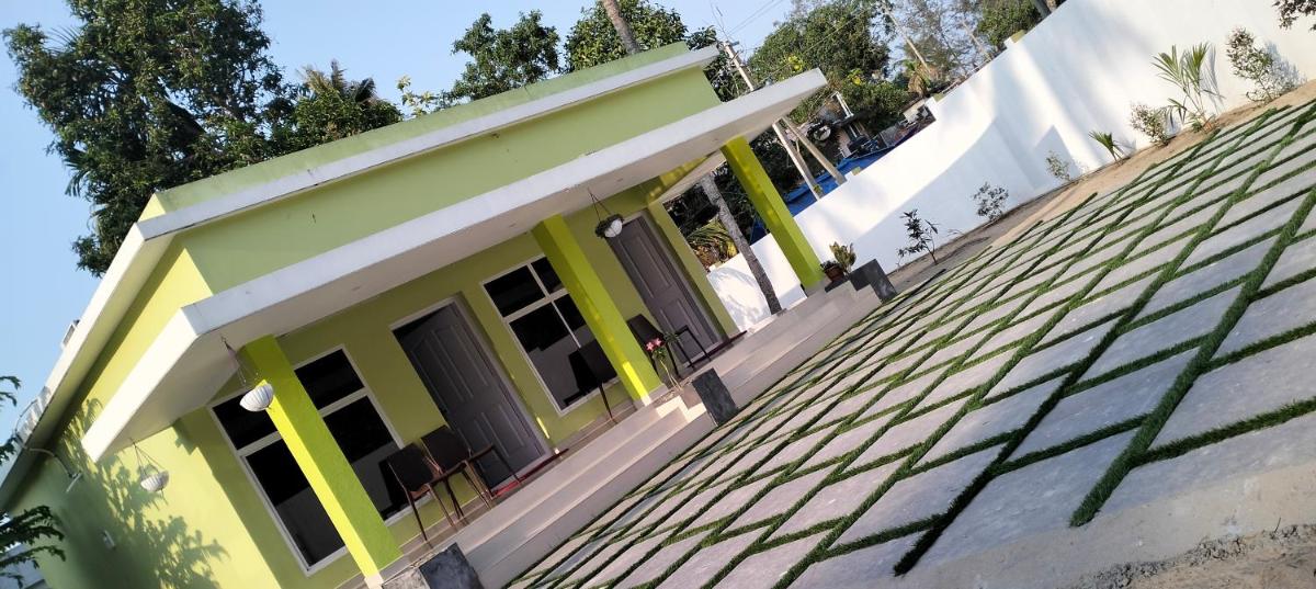 - - Housity