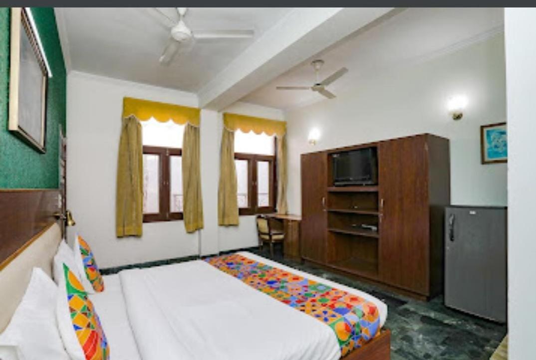 Suitetrails - THE PRIMERO HOTEL