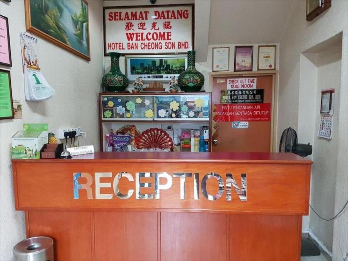 Suitetrails - OYO 90743 Hotel Ban Cheong