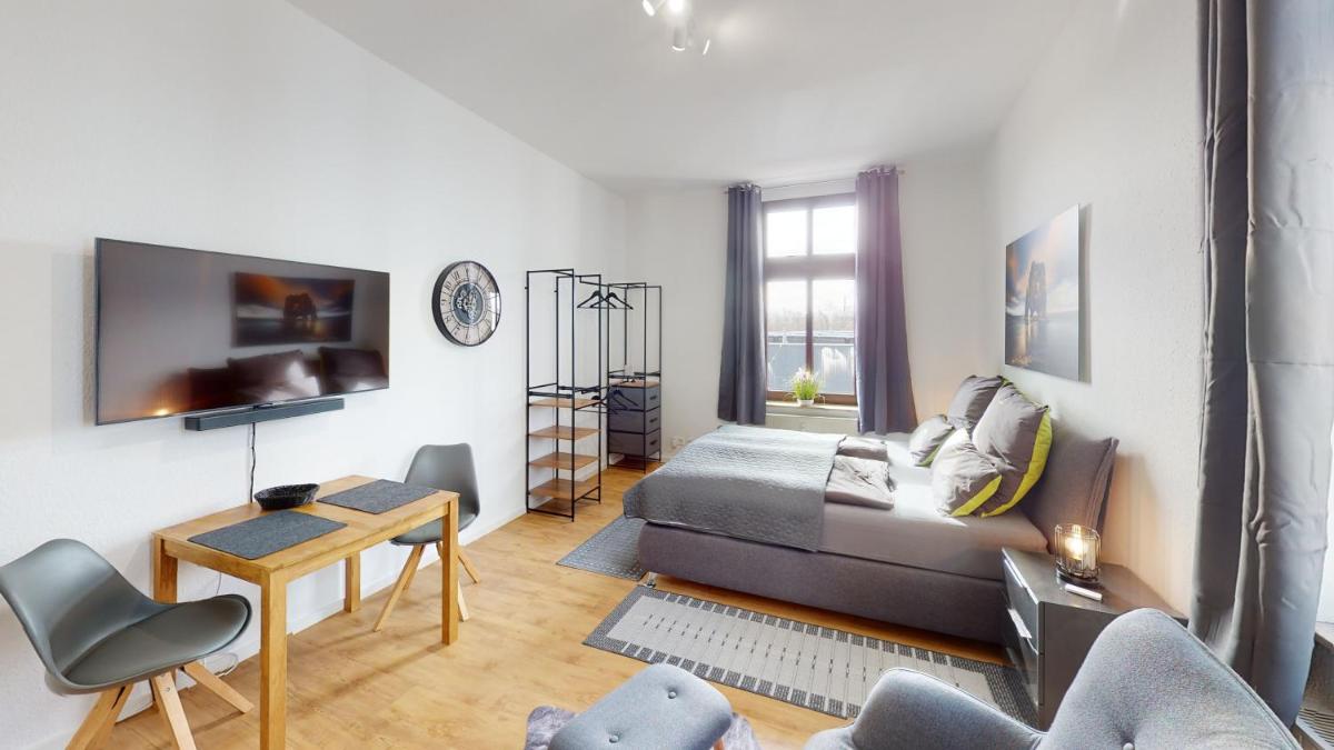 Suitetrails - SweetHome - Zentral - Küche & Parkplatz - Highspeed WIFI