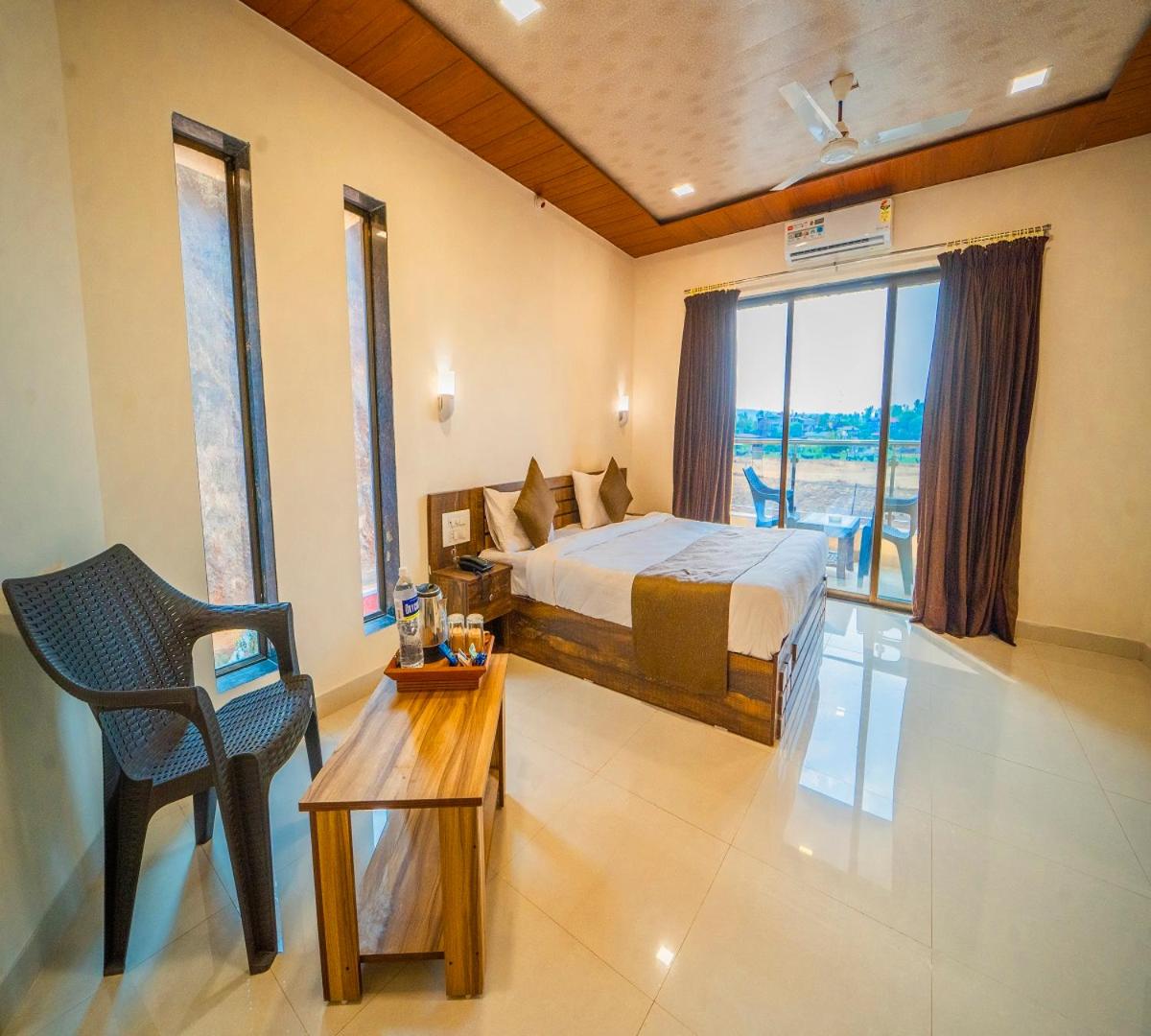 Vrindavan Resort - Housity